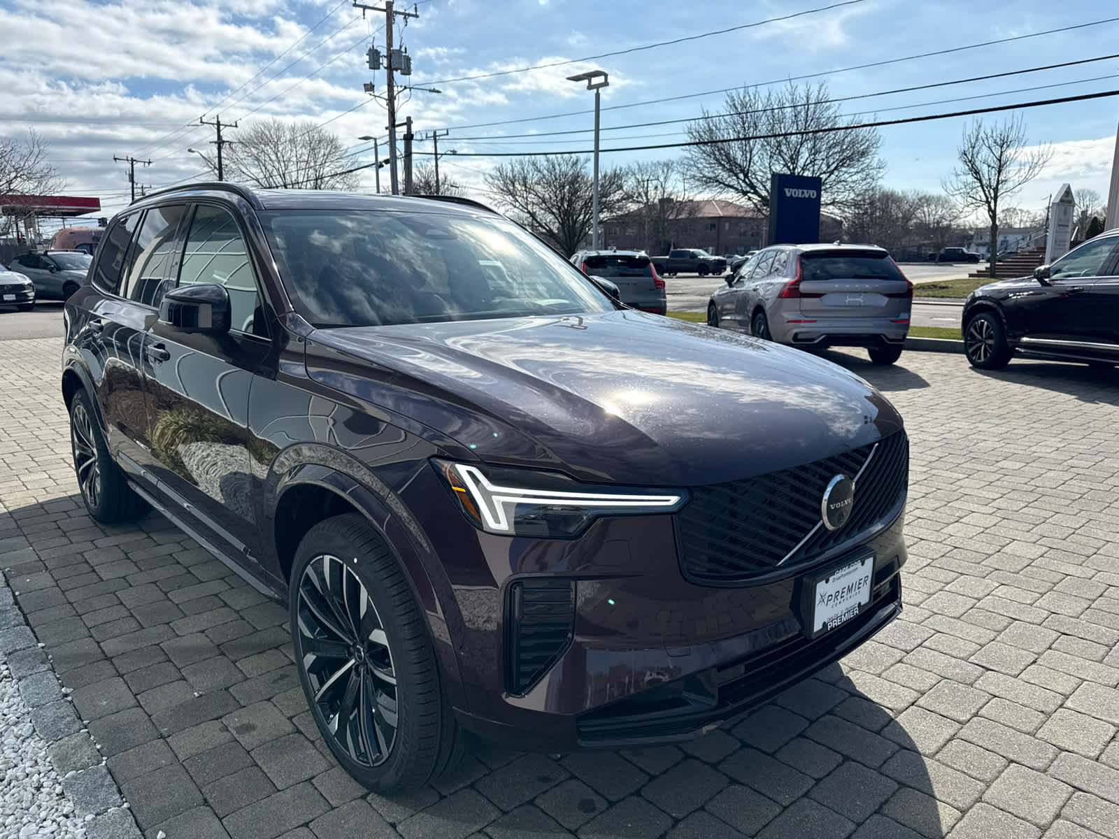 New 2026 Volvo XC90 T8 Ultra w/ Protection Package Premier image 39