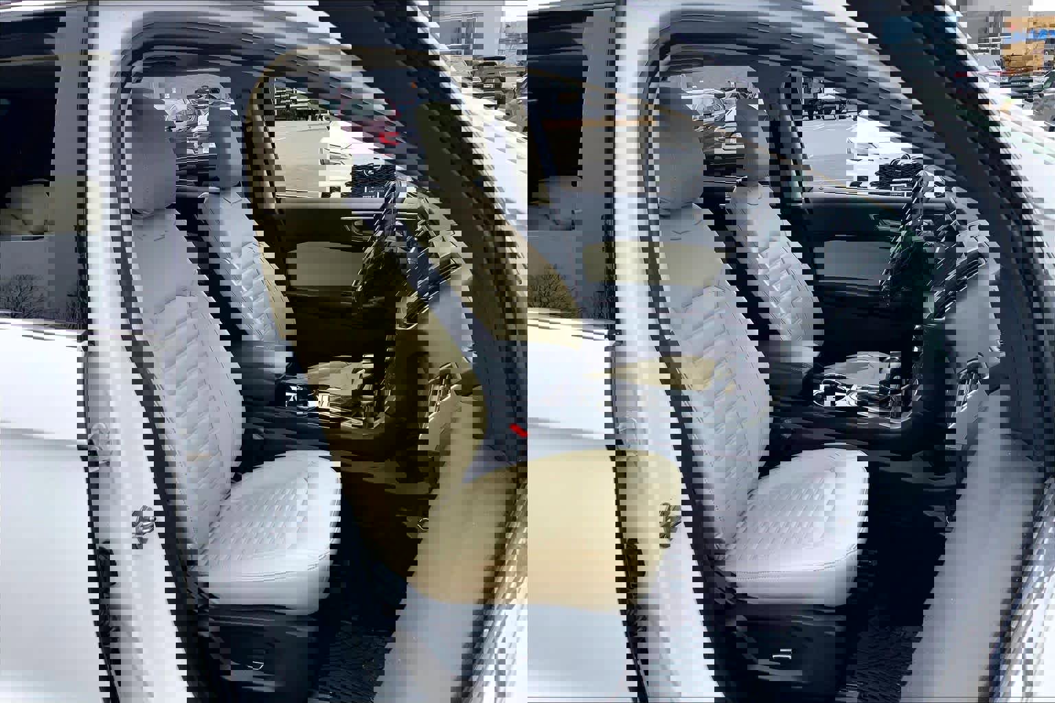 Used 2017 Ford Edge SEL w/ Equipment Group 201A image 9