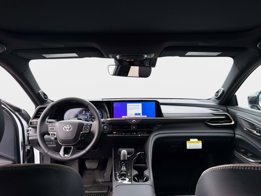 New 2026 Toyota Crown Platinum image 17