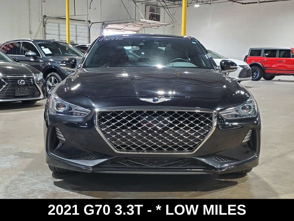 Used 2021 Genesis G70 3.3T RWD image 2