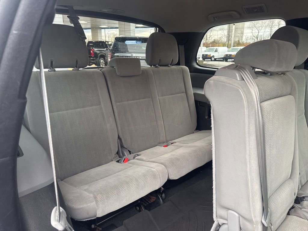 Used 2019 Toyota Sequoia SR5 image 38