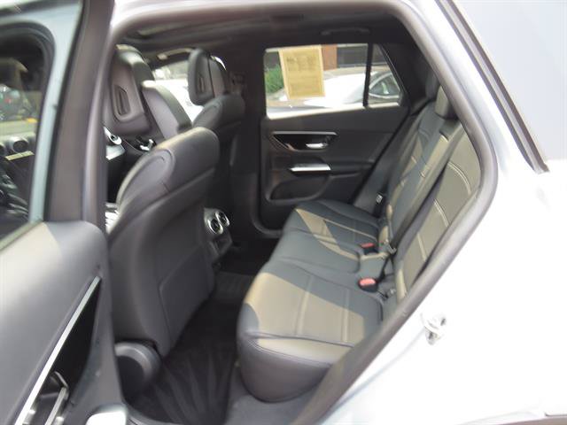 Used 2026 Mercedes-Benz GLC 300 4MATIC image 20