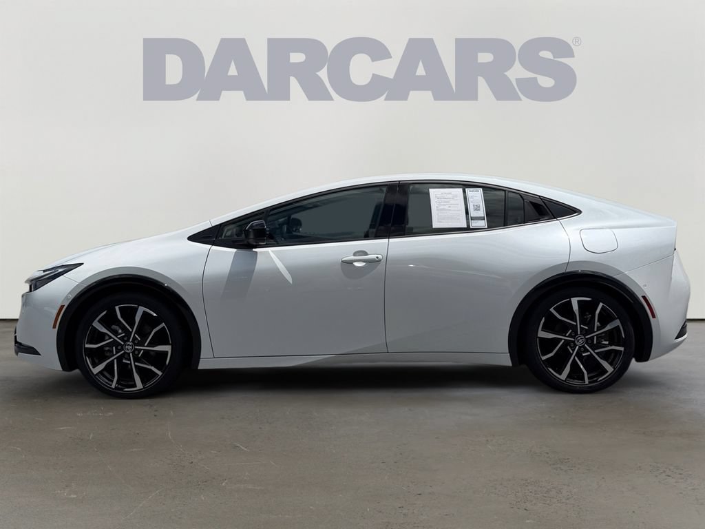 Certified 2026 Toyota Prius Plug-In Hybrid w/ Limited Premium Package FWD image 4