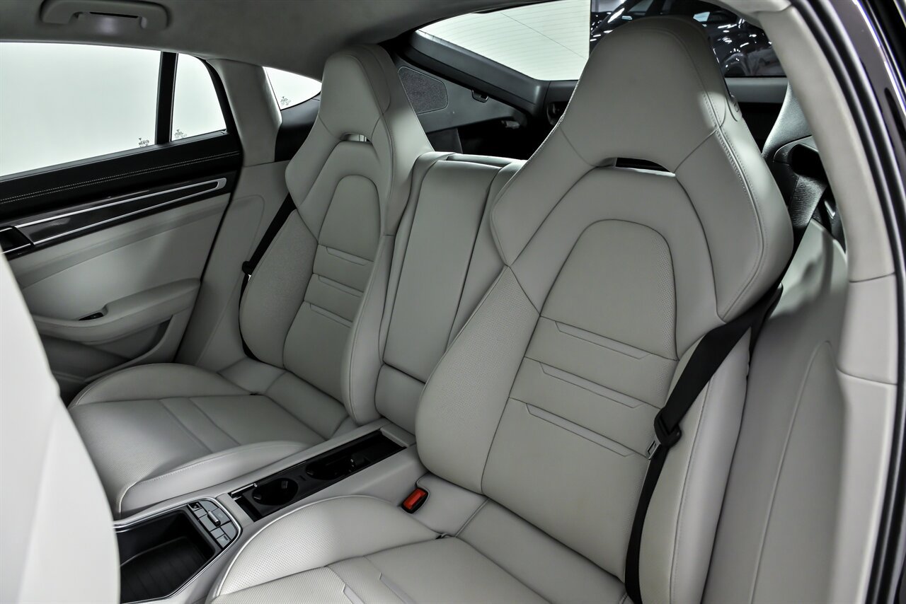 Used 2019 Porsche Panamera Turbo image 24