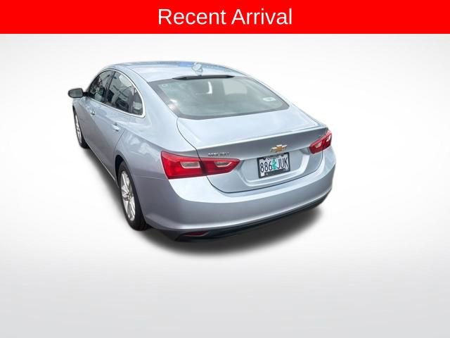 Used 2017 Chevrolet Malibu LT FWD image 7