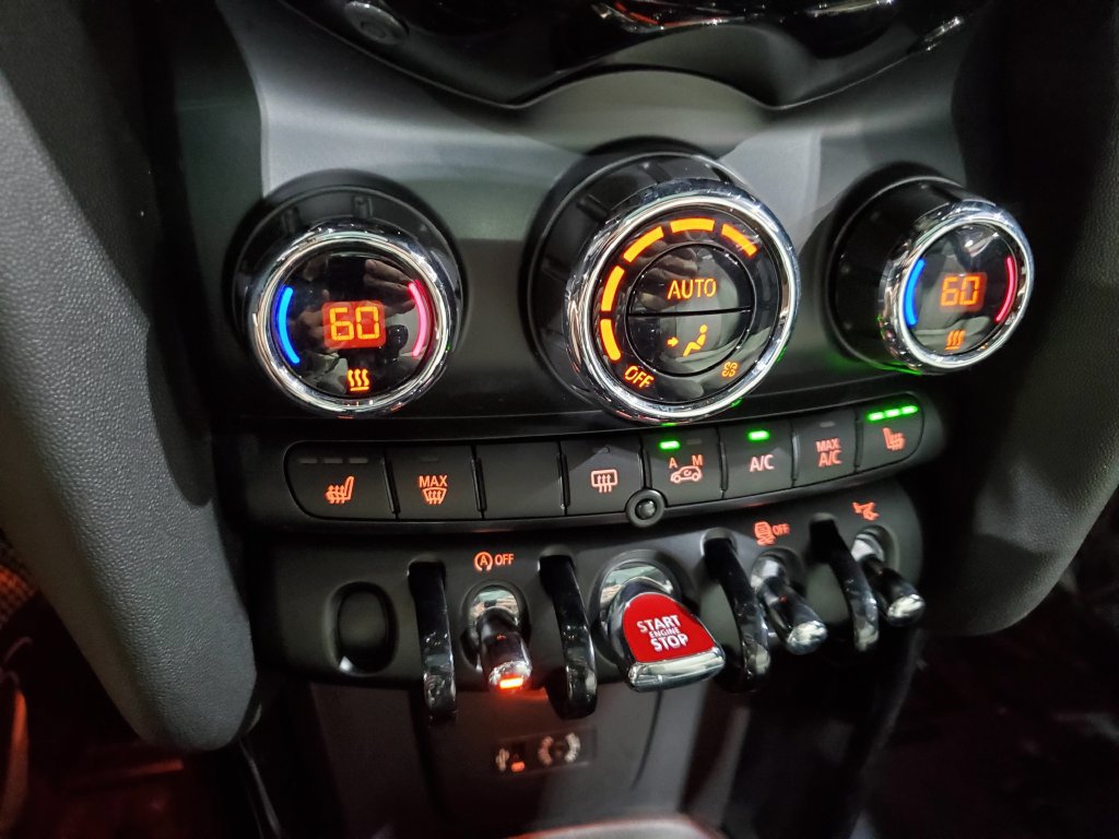 Used 2015 MINI Cooper S FWD image 26