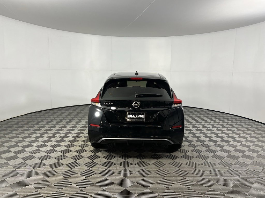Used 2023 Nissan Leaf S image 7
