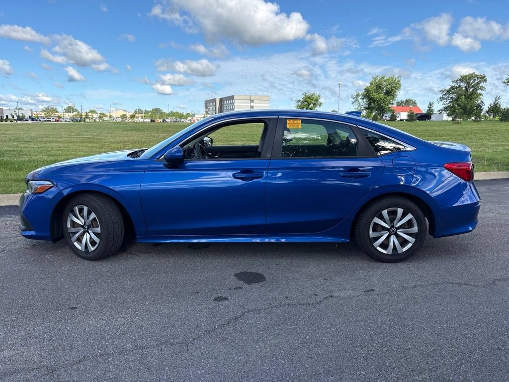 Used 2022 Honda Civic LX image 5