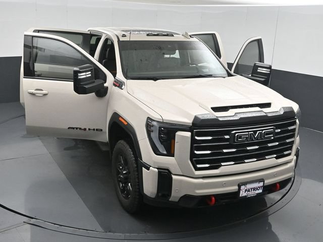 Used 2026 GMC Sierra 2500 AT4 w/ AT4 Premium Plus Package AWD/4WD image 59