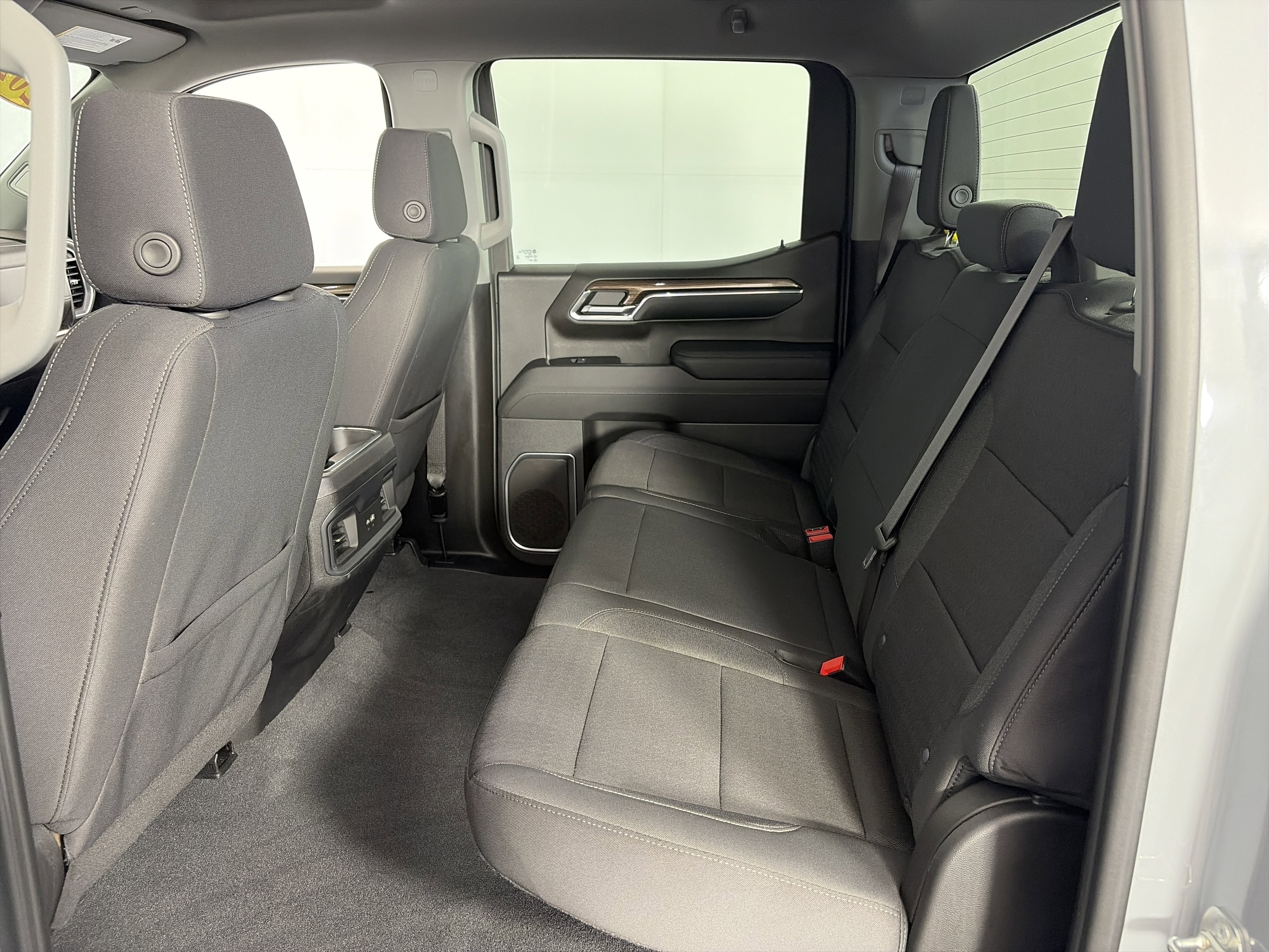 Used 2024 Chevrolet Silverado 1500 RST w/ Z71 Off-Road Package image 6