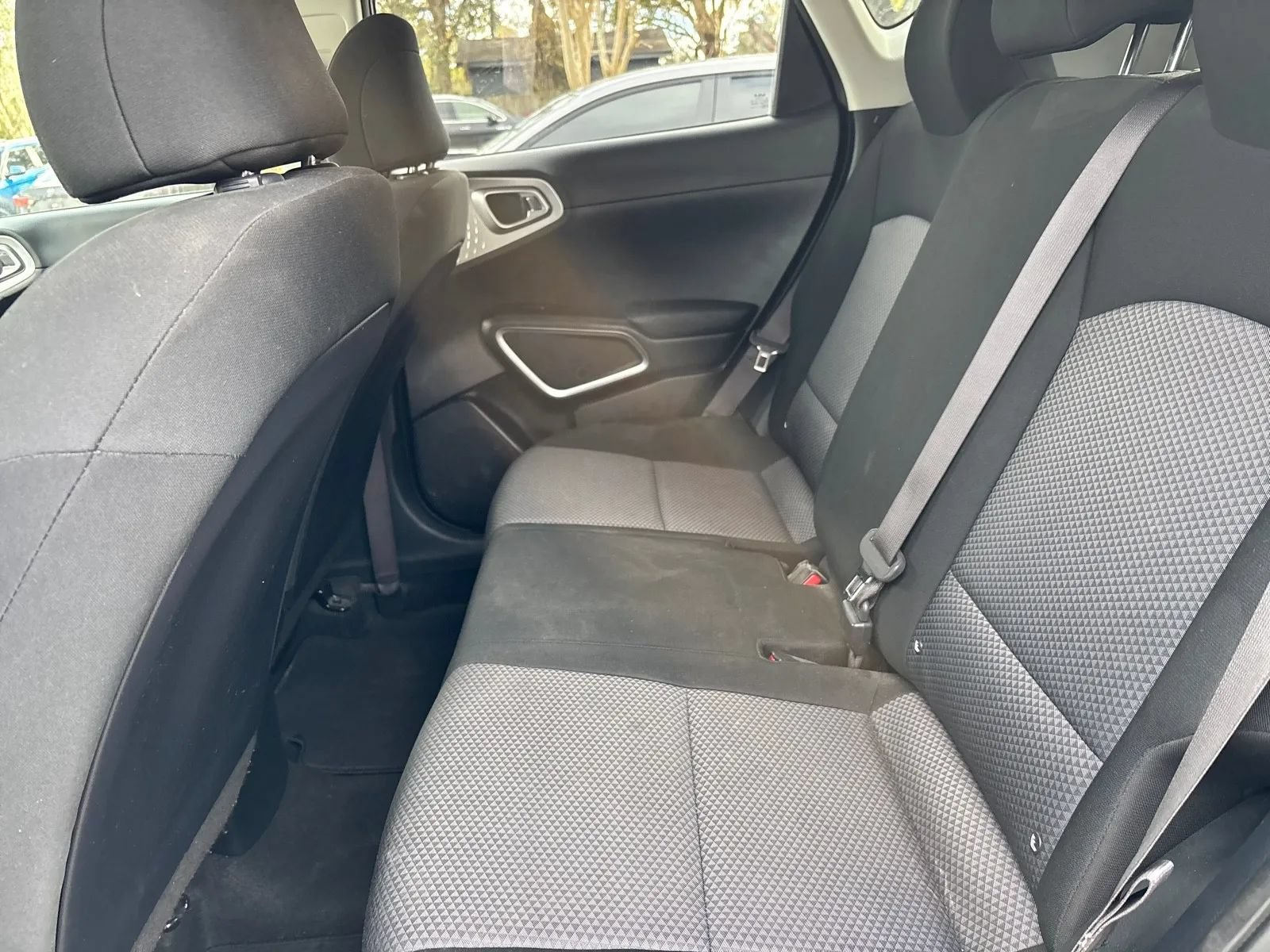 Used 2023 Kia Soul LX w/ Option Group 015 FWD image 11