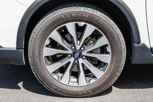 Used 2016 Subaru Outback 2.5i Limited AWD/4WD image 11