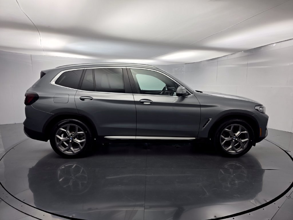 Certified 2024 BMW X3 sDrive30i w/ Convenience Package RWD image 3