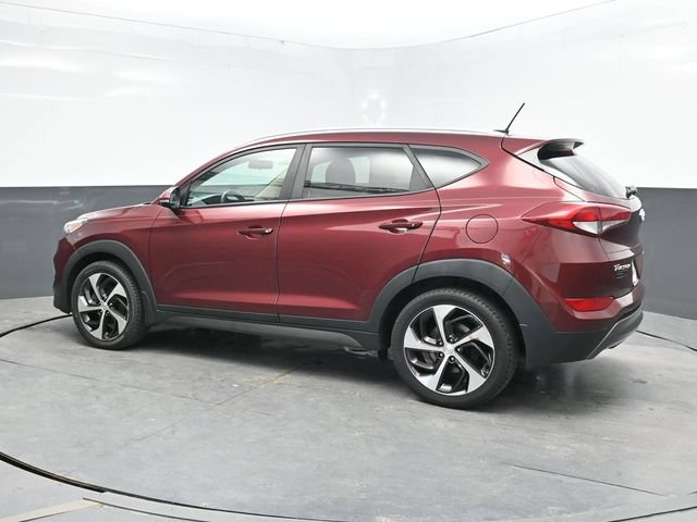 Used 2016 Hyundai Tucson Sport AWD/4WD image 4