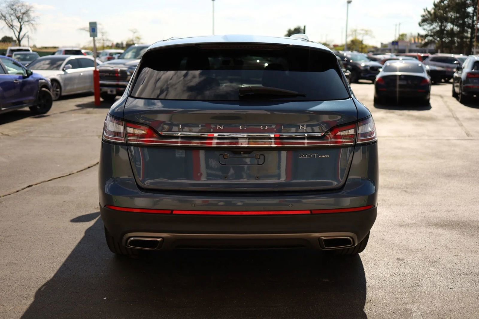 Used 2019 Lincoln Nautilus Reserve w/ Driver Assistance Package AWD/4WD image 6