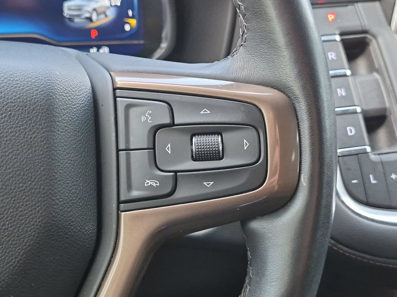 Certified 2023 Chevrolet Tahoe High Country w/ Advanced Technology Package AWD/4WD image 12