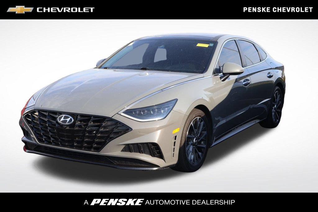 Used 2020 Hyundai Sonata Limited w/ Preferred Accessory Package FWD image 1