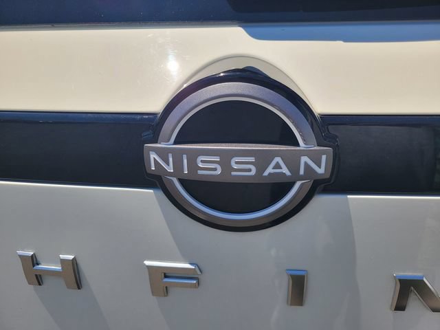 Certified 2025 Nissan Pathfinder SV FWD image 10