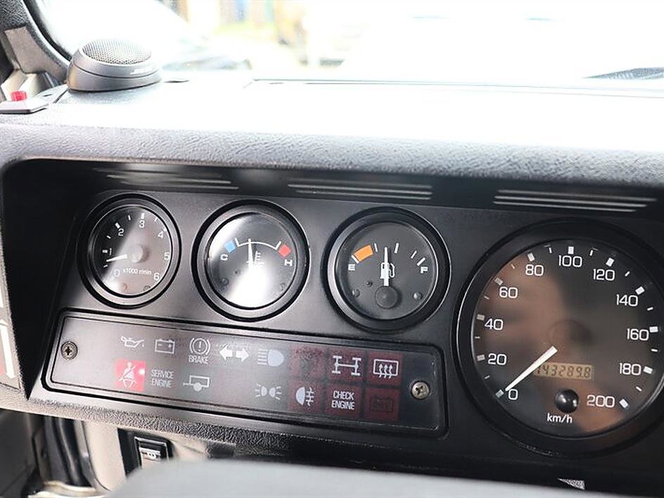 Used 1997 Land Rover Defender 90 AWD/4WD image 58