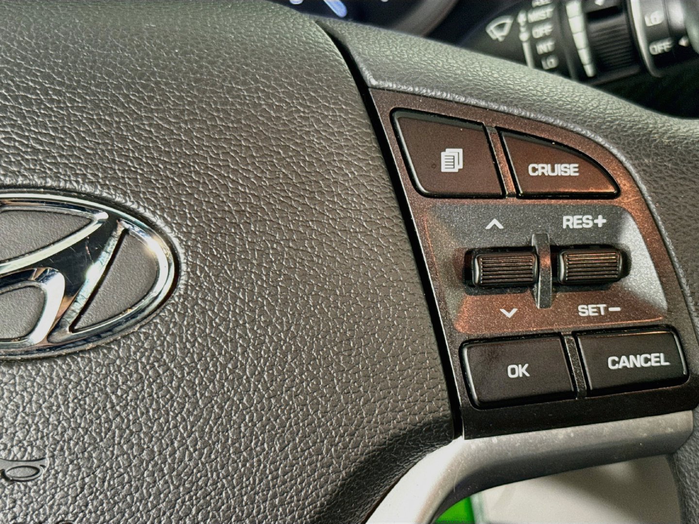 Used 2020 Hyundai Tucson SE AWD/4WD image 12