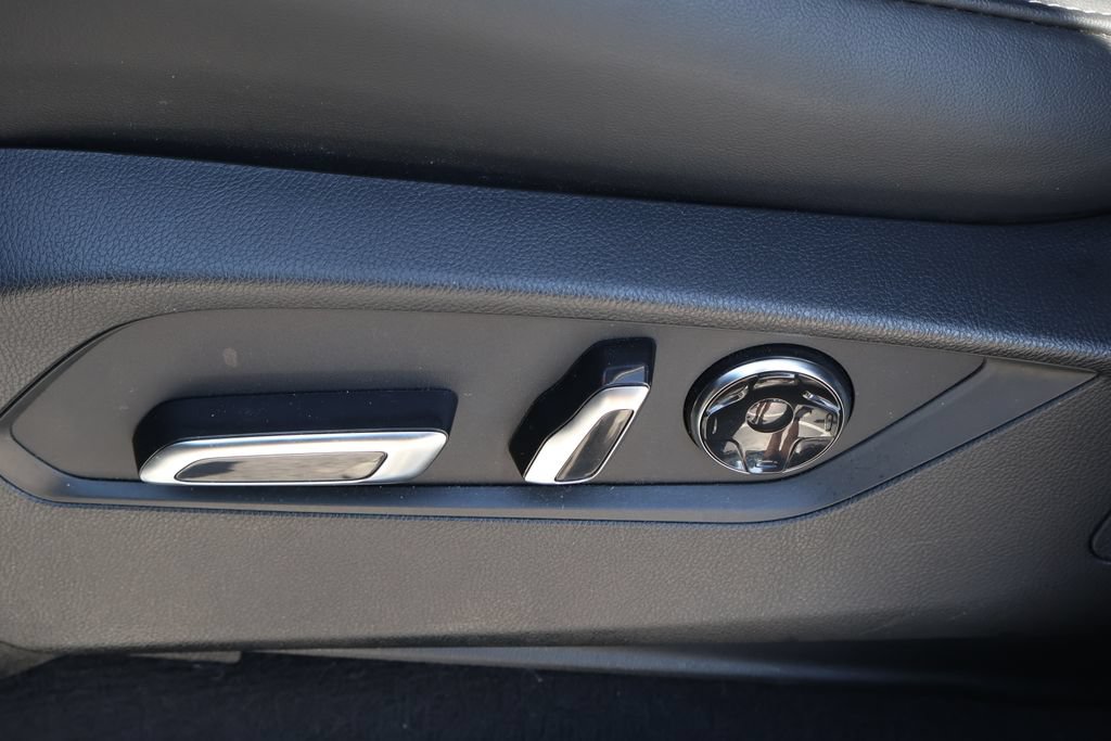 Used 2025 Acura MDX FWD w/ Technology Package image 12