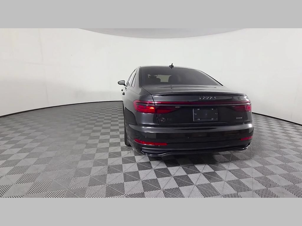 Used 2024 Audi A8 L 3.0T AWD/4WD image 42