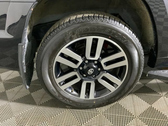 Used 2016 Toyota 4Runner Limited AWD/4WD image 11