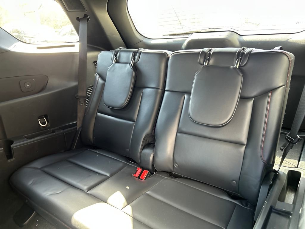 Certified 2025 Ford Explorer ST-Line w/ Premium Package image 14