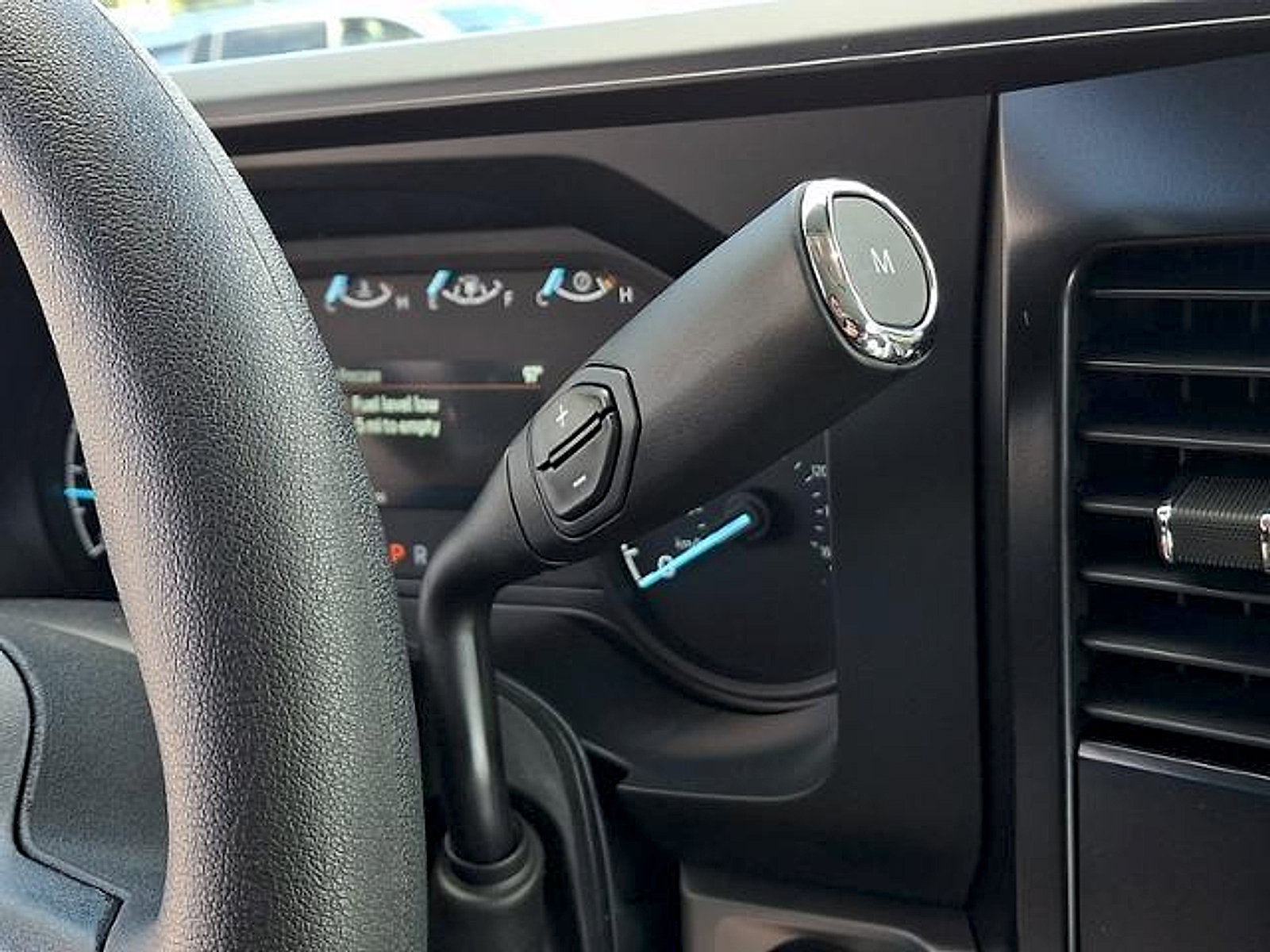 New 2026 Ford F550 4x4 Regular Cab Super Duty image 6