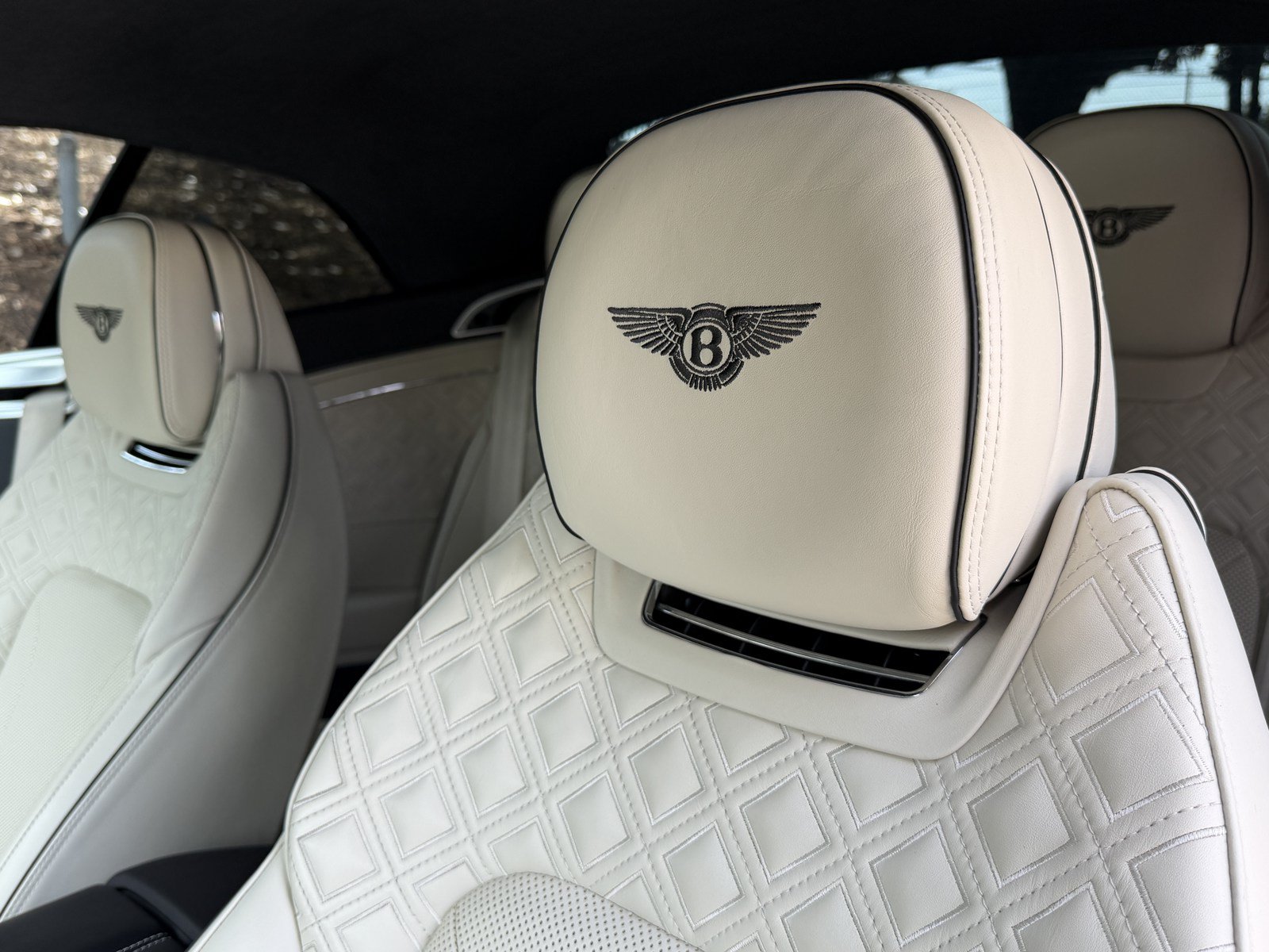 Certified 2020 Bentley Continental GT AWD/4WD image 34