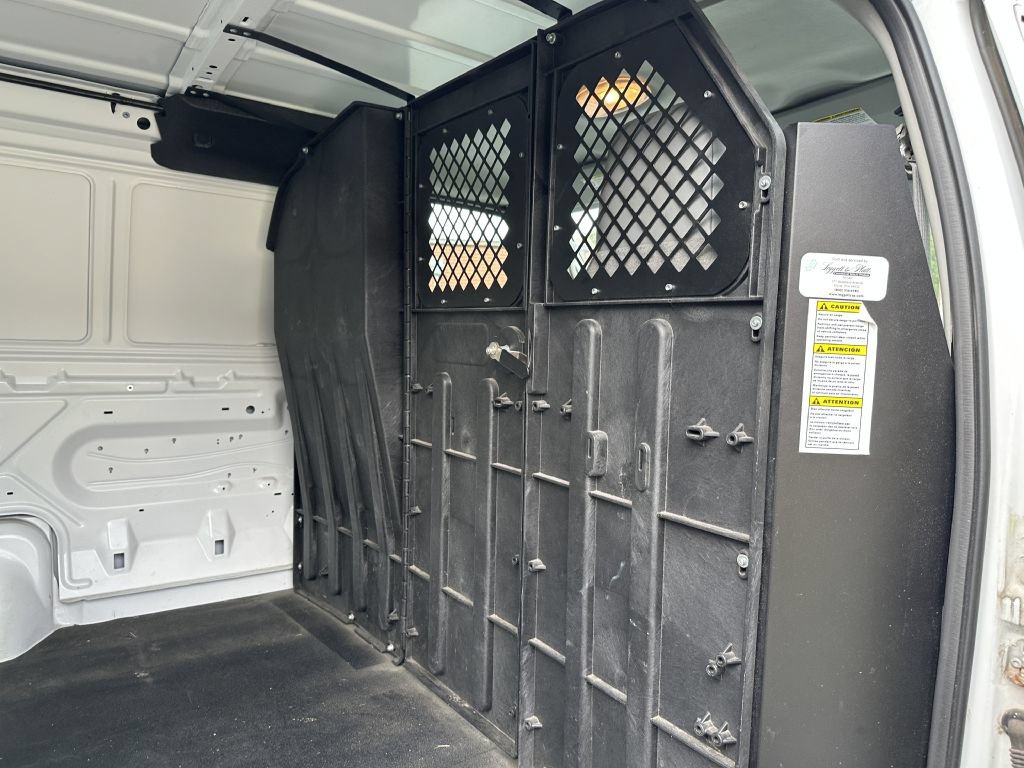 Used 2011 Ford E-250 and Econoline 250 w/ PWR Group RWD image 30