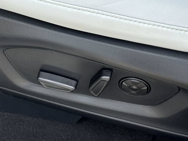 New 2026 Ford Explorer Platinum w/ LUX Leather Package AWD/4WD image 30