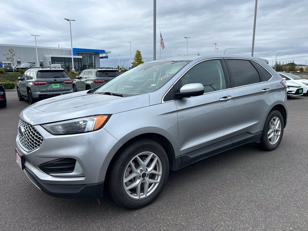 Used 2024 Ford Edge SEL AWD/4WD image 35