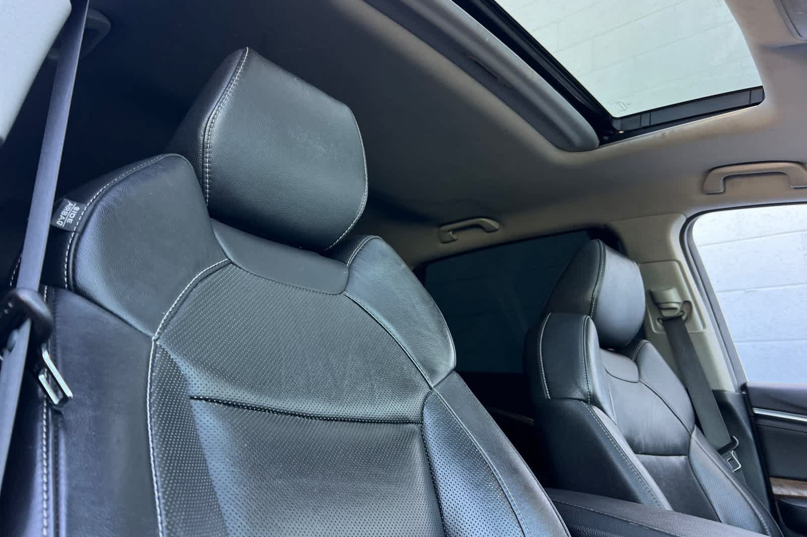 Used 2019 Acura MDX w/ Technology Package AWD/4WD image 19