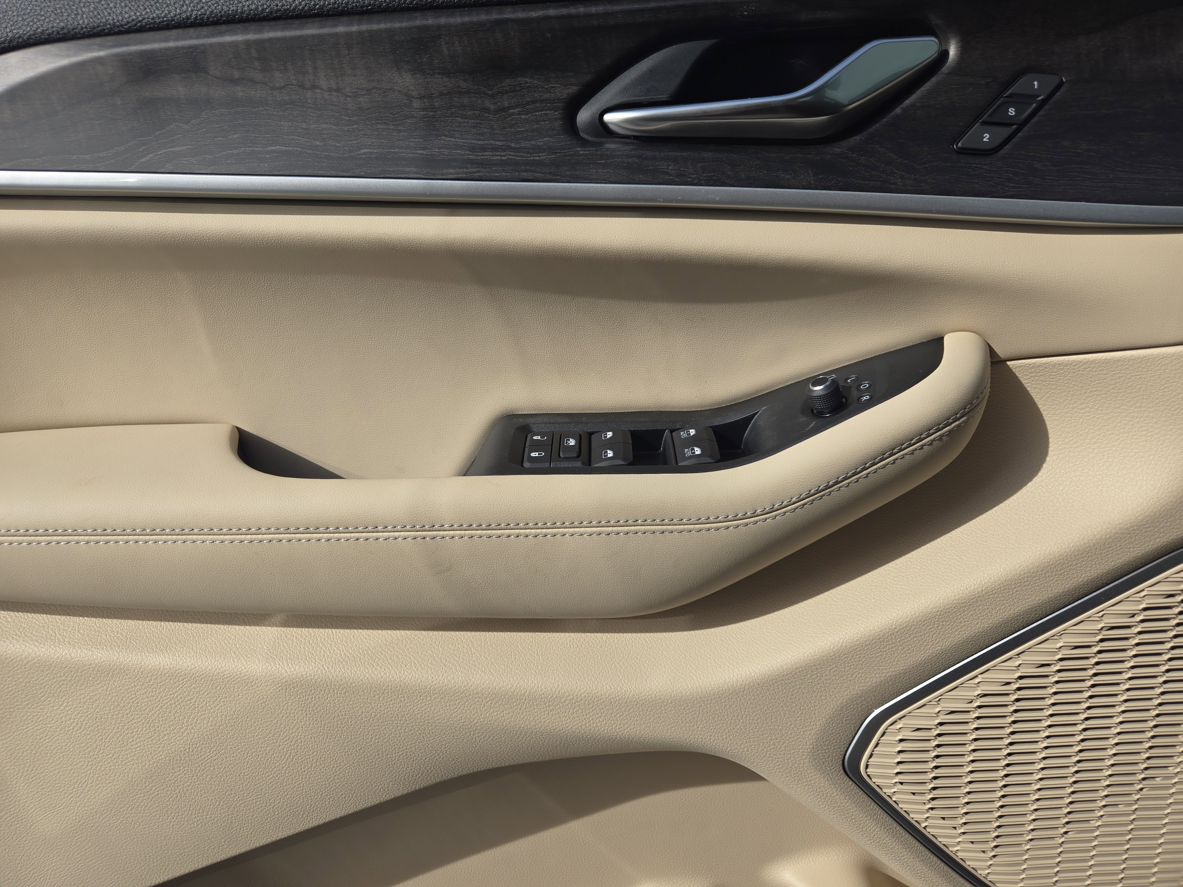 New 2026 Jeep Grand Cherokee Limited image 18