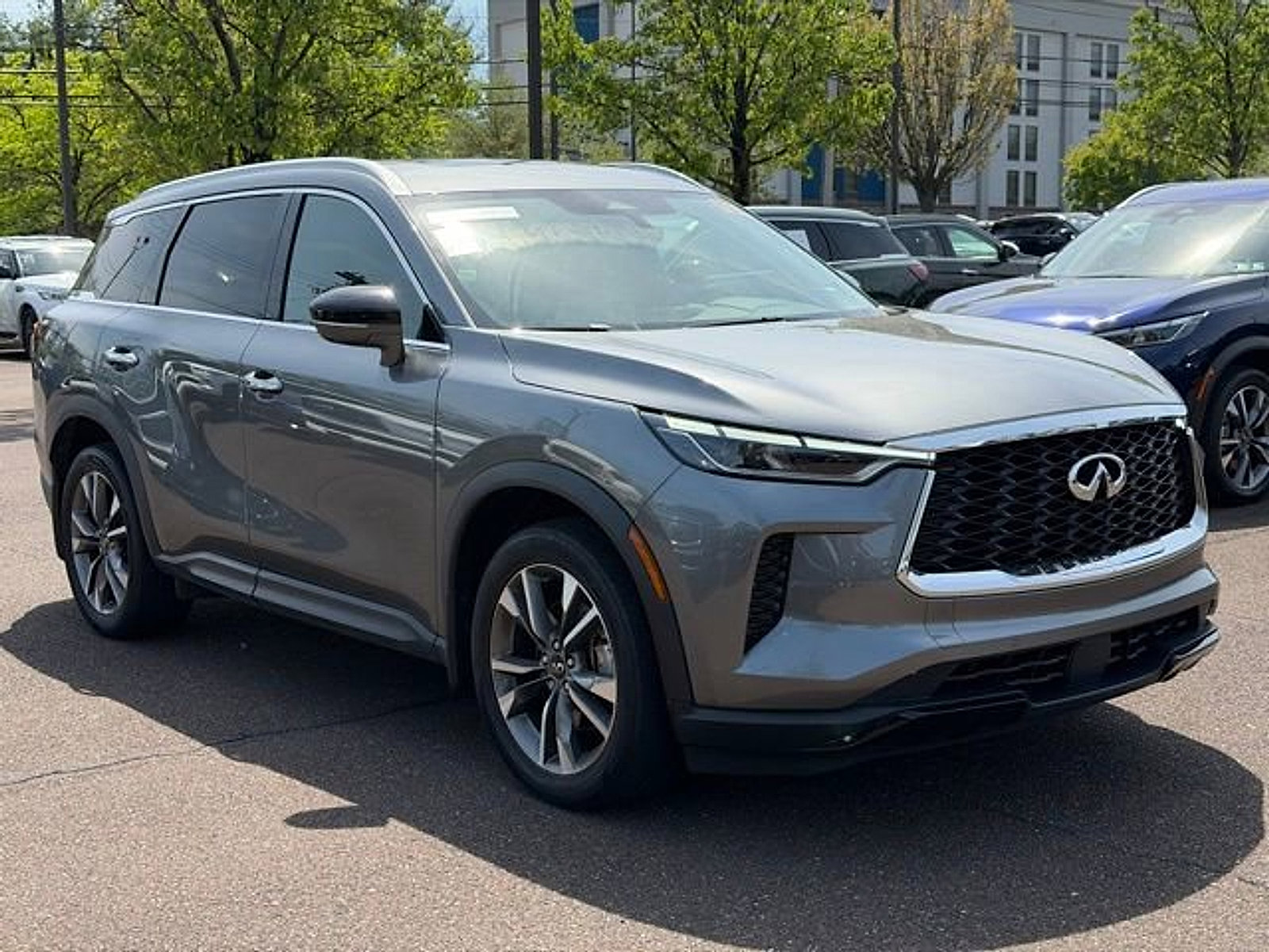 Certified 2023 INFINITI QX60 Luxe w/ Performance Audio Package AWD/4WD image 1