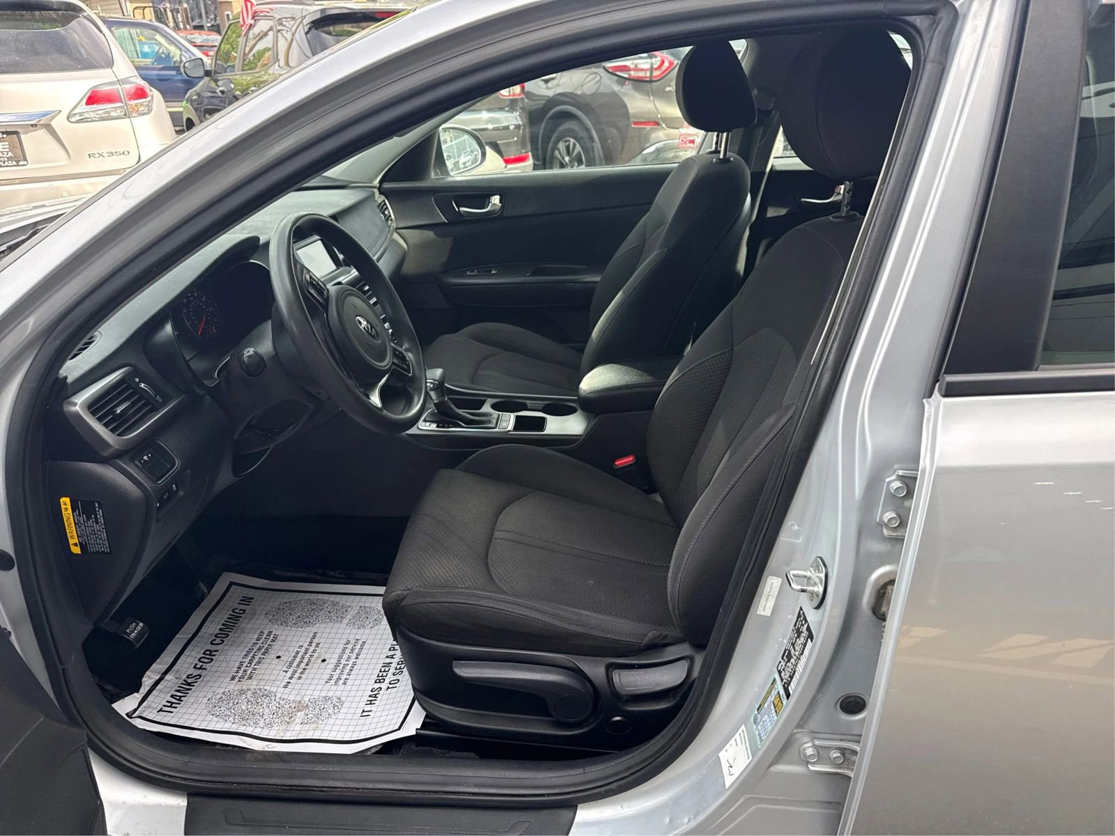 Used 2016 Kia Optima LX w/ Option Group 014 FWD image 9