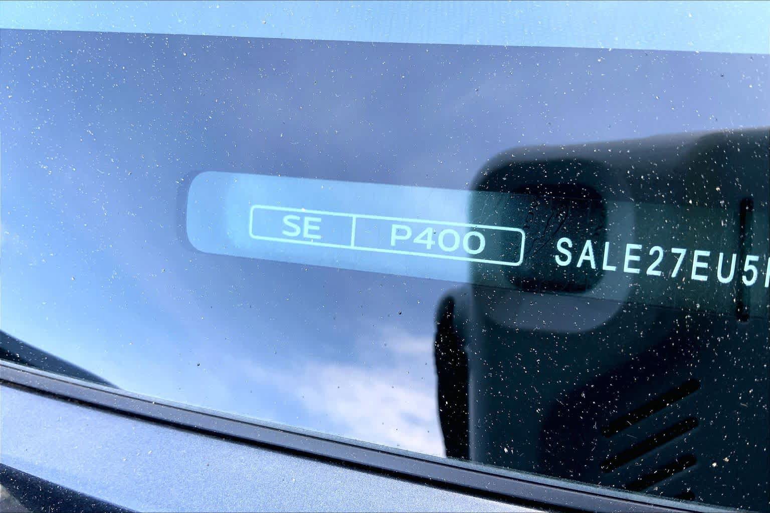 Used 2024 Land Rover Defender 110 X-Dynamic SE AWD/4WD image 29