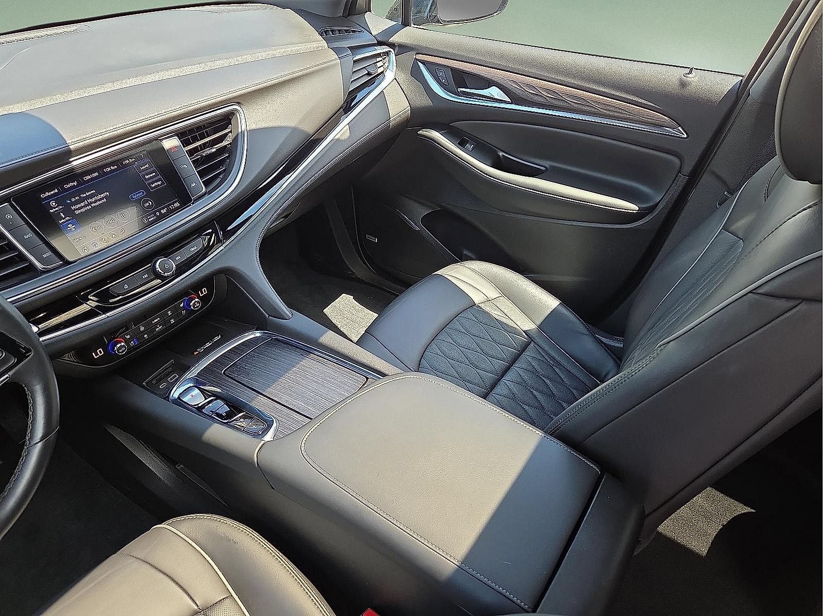 Certified 2023 Buick Enclave Avenir w/ Avenir Technology Package AWD/4WD image 9