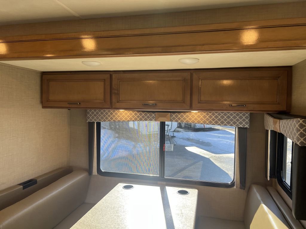 Used 2018 Mercedes-Benz Sprinter 3500 image 78