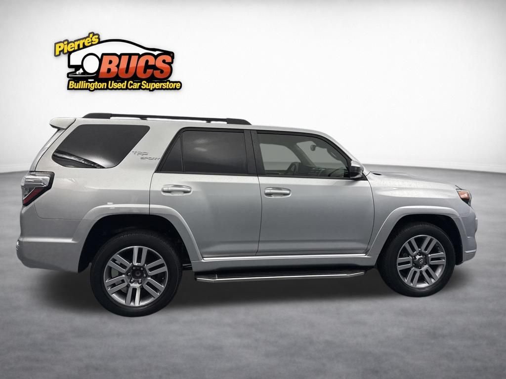 Used 2022 Toyota 4Runner TRD Sport AWD/4WD image 6
