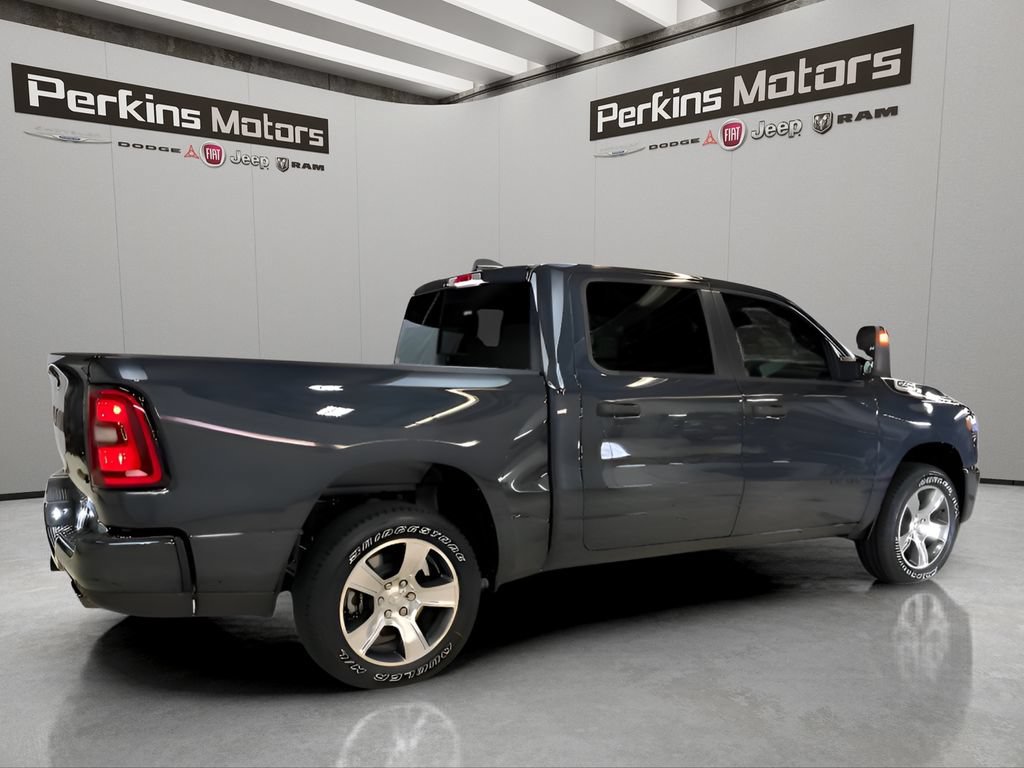New 2026 RAM 1500 Express AWD/4WD image 5