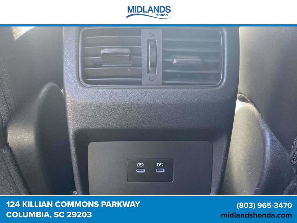 Used 2024 Nissan Rogue SV w/ SV Premium Package FWD image 11