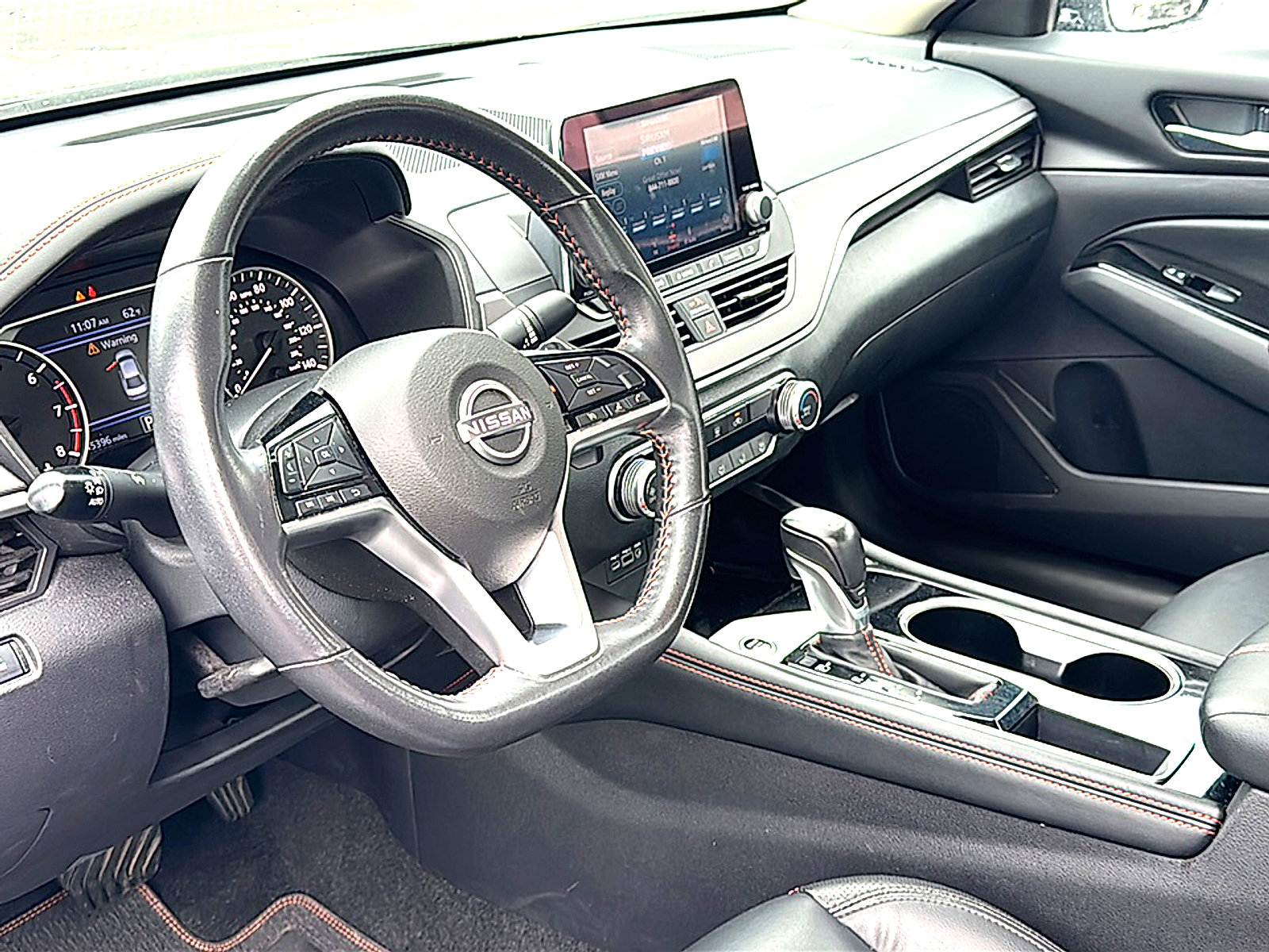 Used 2024 Nissan Altima 2.5 SR image 12