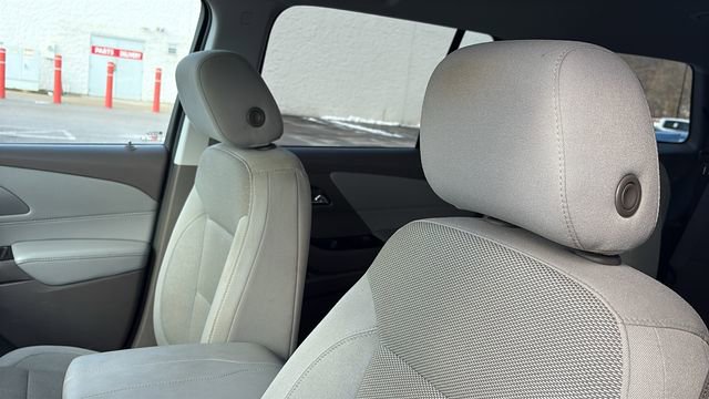 Used 2020 Chevrolet Traverse LT AWD/4WD image 17