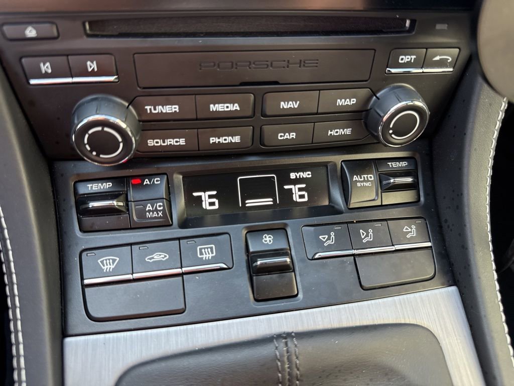 Used 2020 Porsche 718 Cayman GT4 image 38