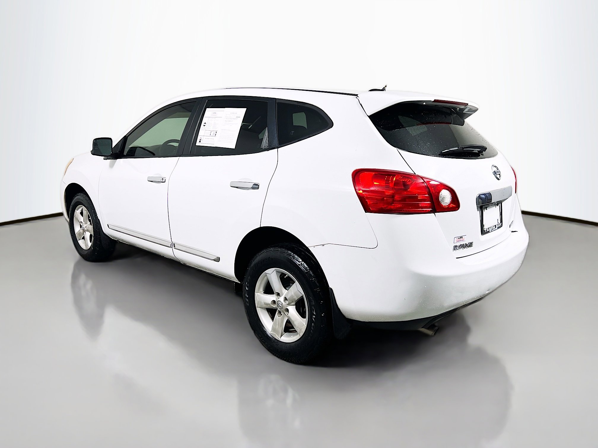 Used 2013 Nissan Rogue S w/ Special Edition Pkg FWD image 8