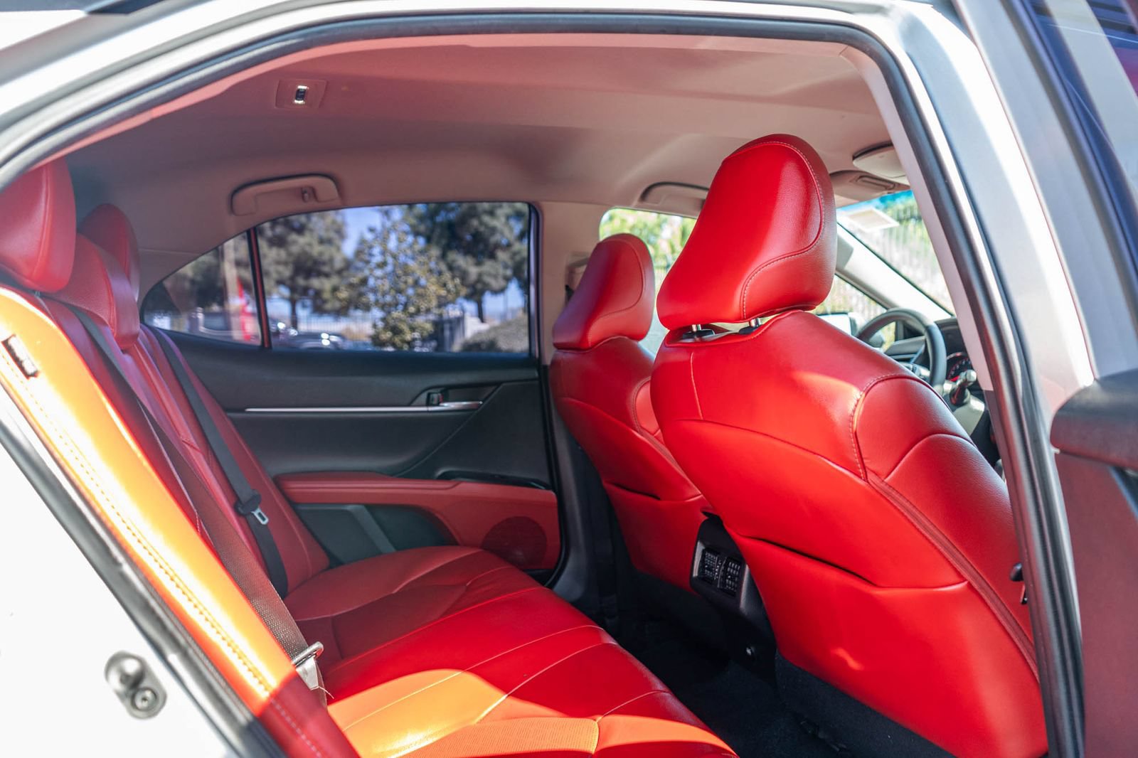 Certified 2020 Toyota Camry XSE FWD image 20