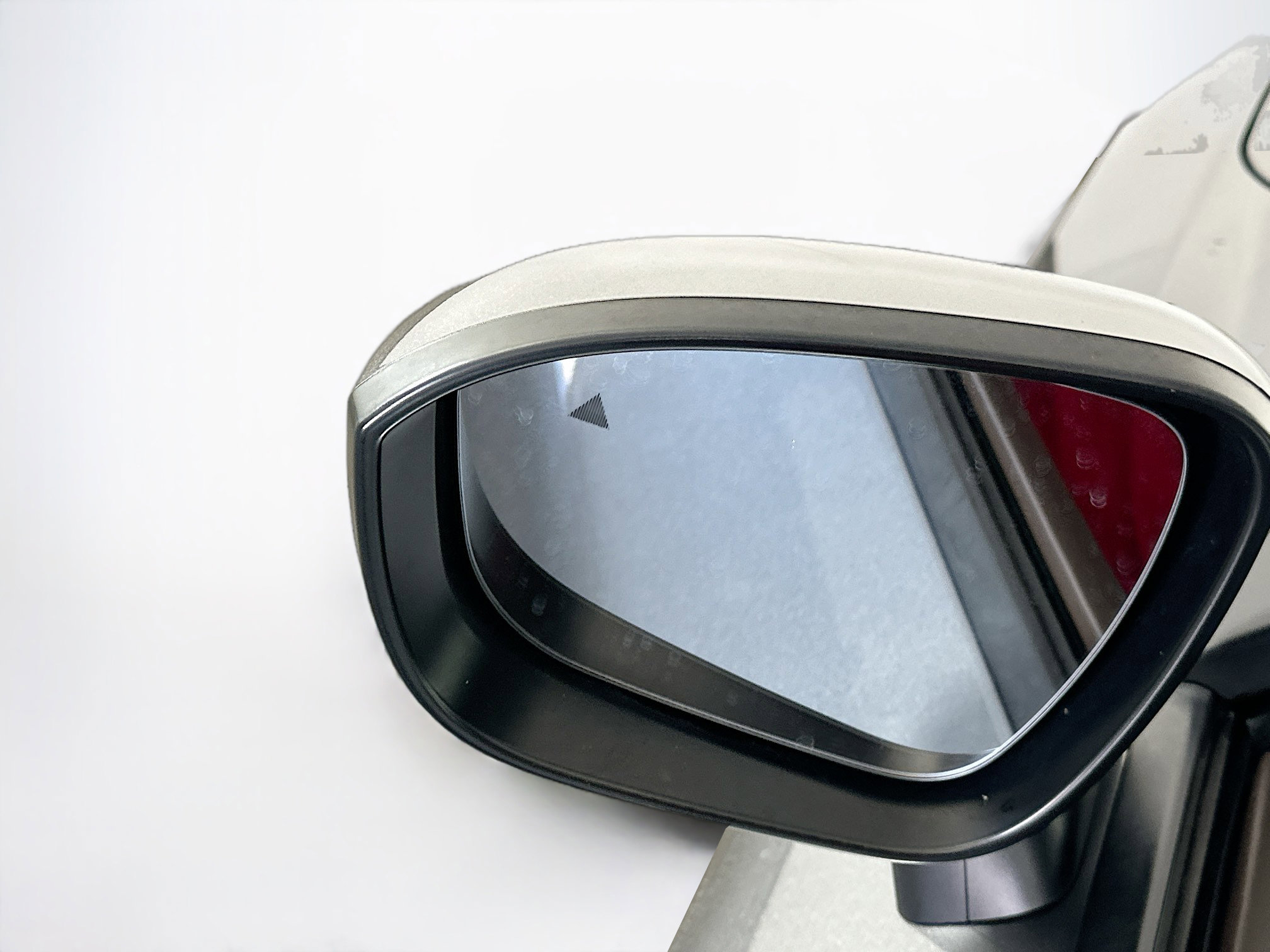 Used 2023 Nissan Rogue SV FWD image 16