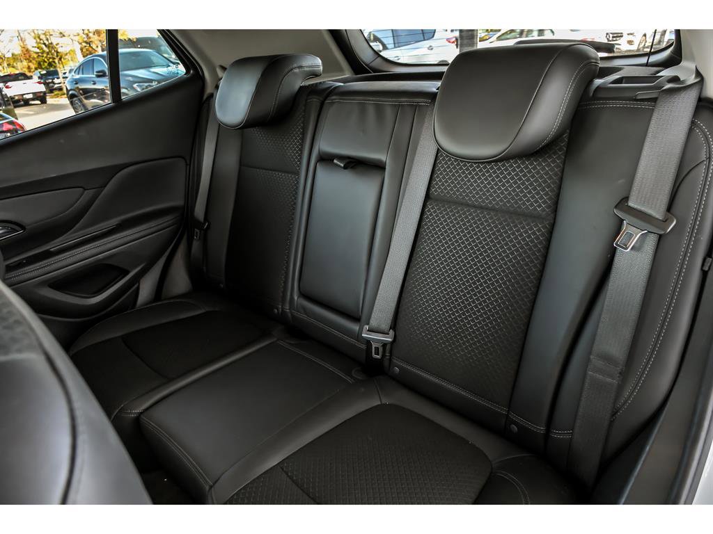 Used 2022 Buick Encore Preferred w/ Safety Package image 13